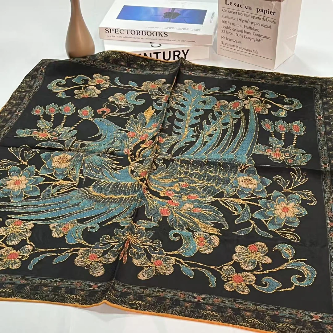 70香云纱方巾-翠花冠 绫罗65cm丝巾