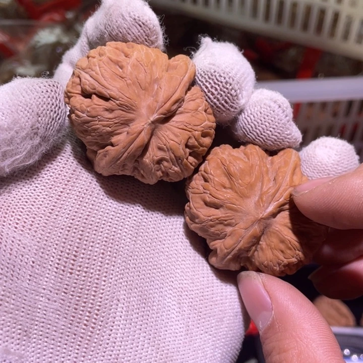 文玩核桃把件平谷元宝168