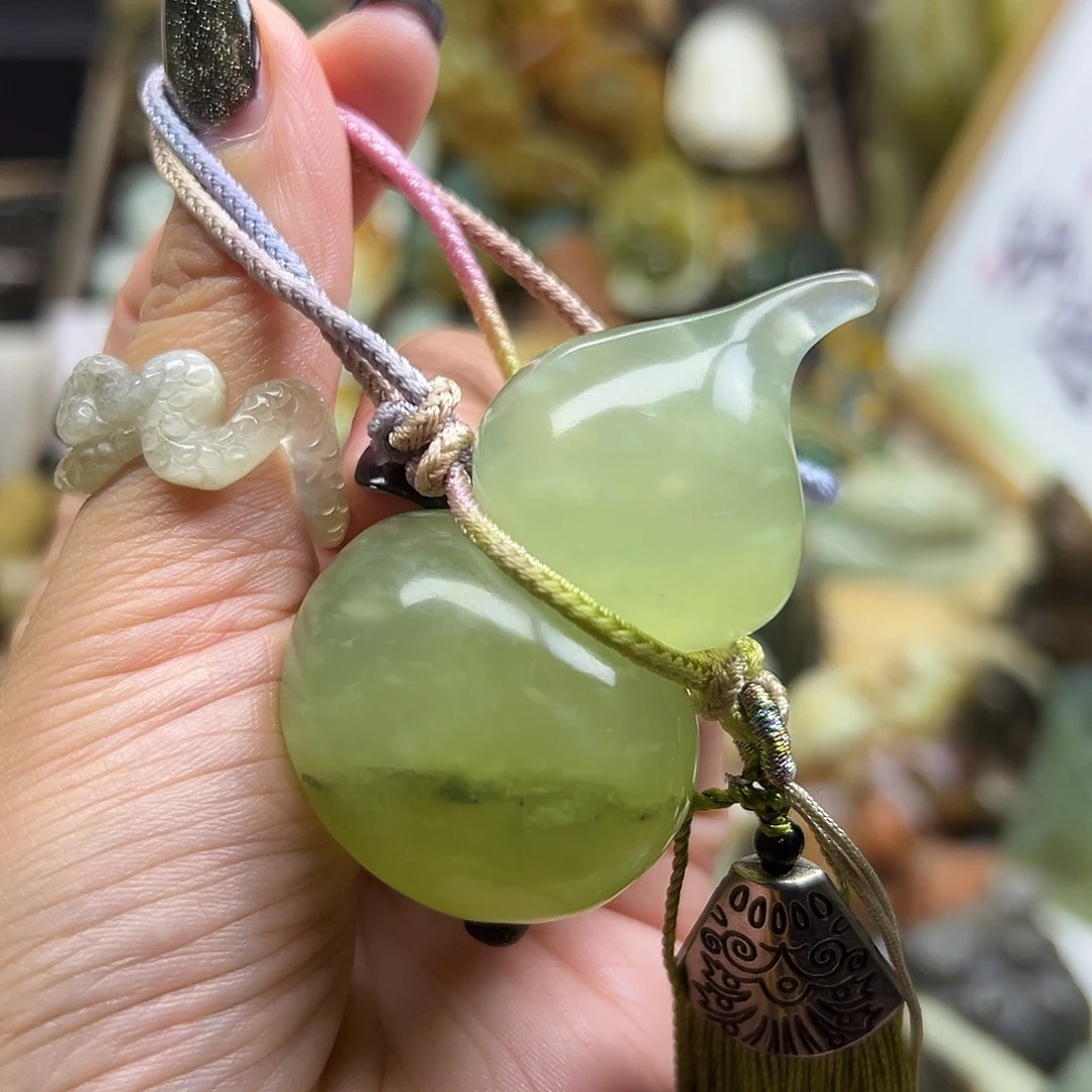 未镶嵌岫玉颈饰岫玉绿葫芦