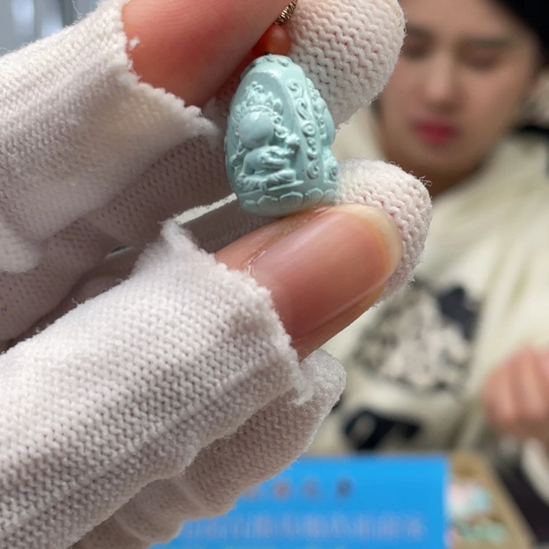 绿松石未镶嵌挂件