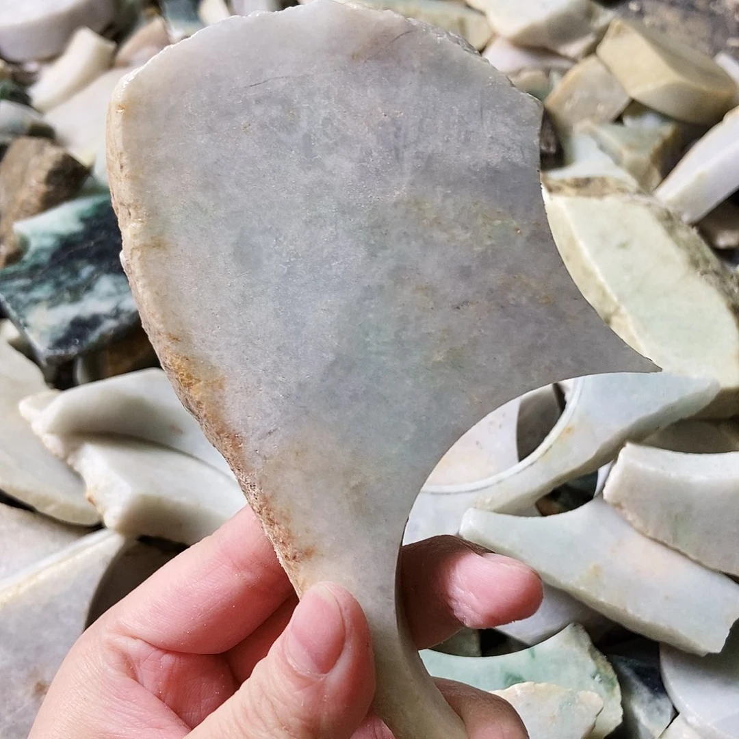 翡翠未镶嵌颈饰天然翡翠