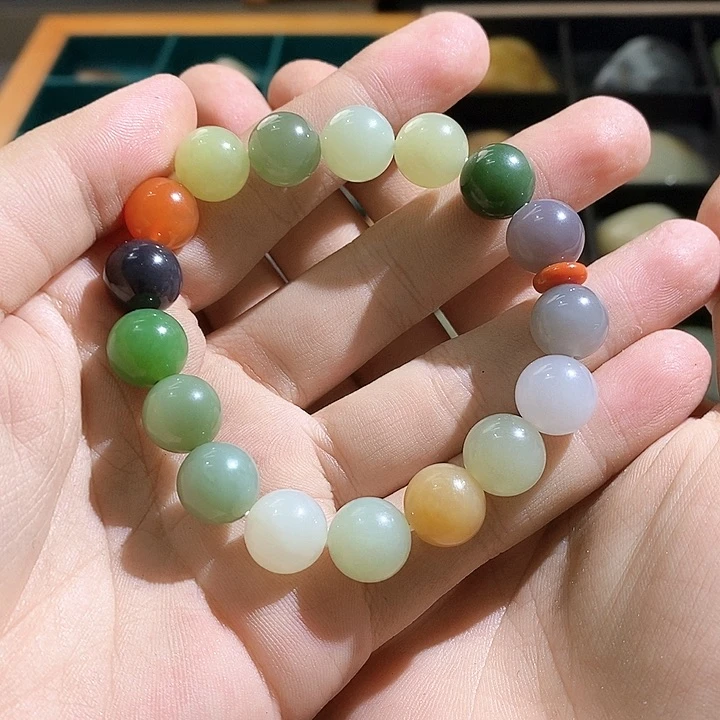 和田玉未镶嵌颈饰春**地