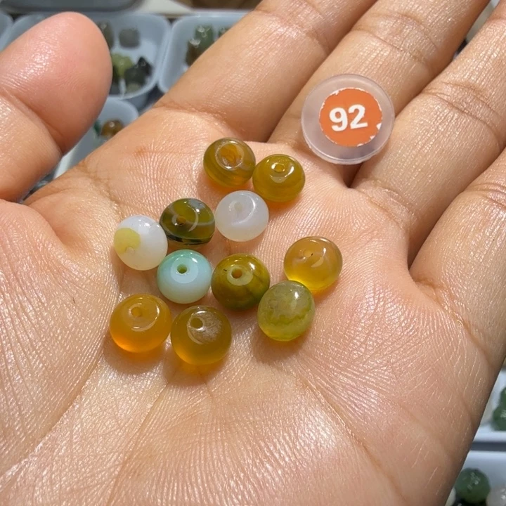 未镶嵌和田玉珠宝半成品