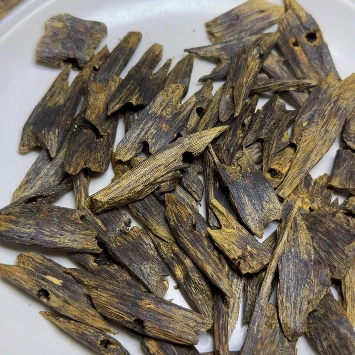 香料秋*张勺子多样性发贷30克，以直播间为准
