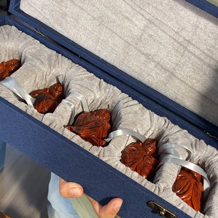 檀香紫檀（小叶紫檀）五福临门