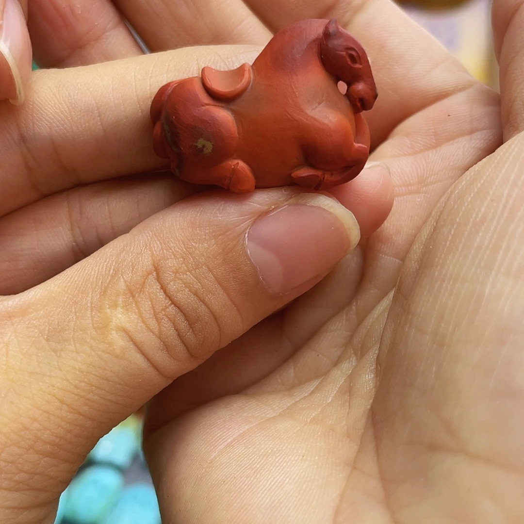 丽***致吊坠(不含链)未镶嵌南红玛瑙