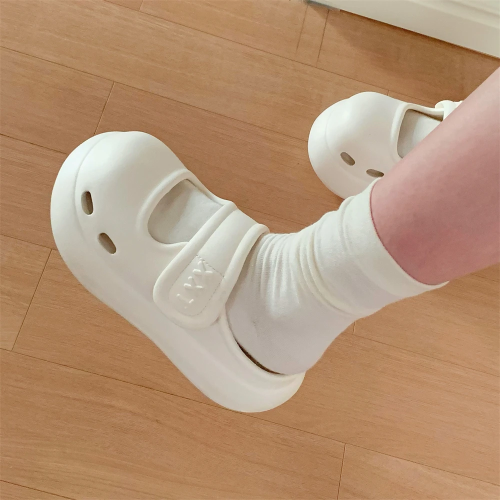 时尚百搭简约款魔术贴玛丽珍凉鞋女夏季外穿防滑休闲包头鞋ins