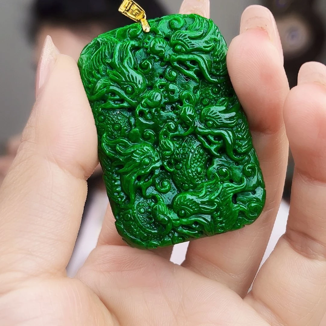 翡翠18K金镶嵌颈饰多样性