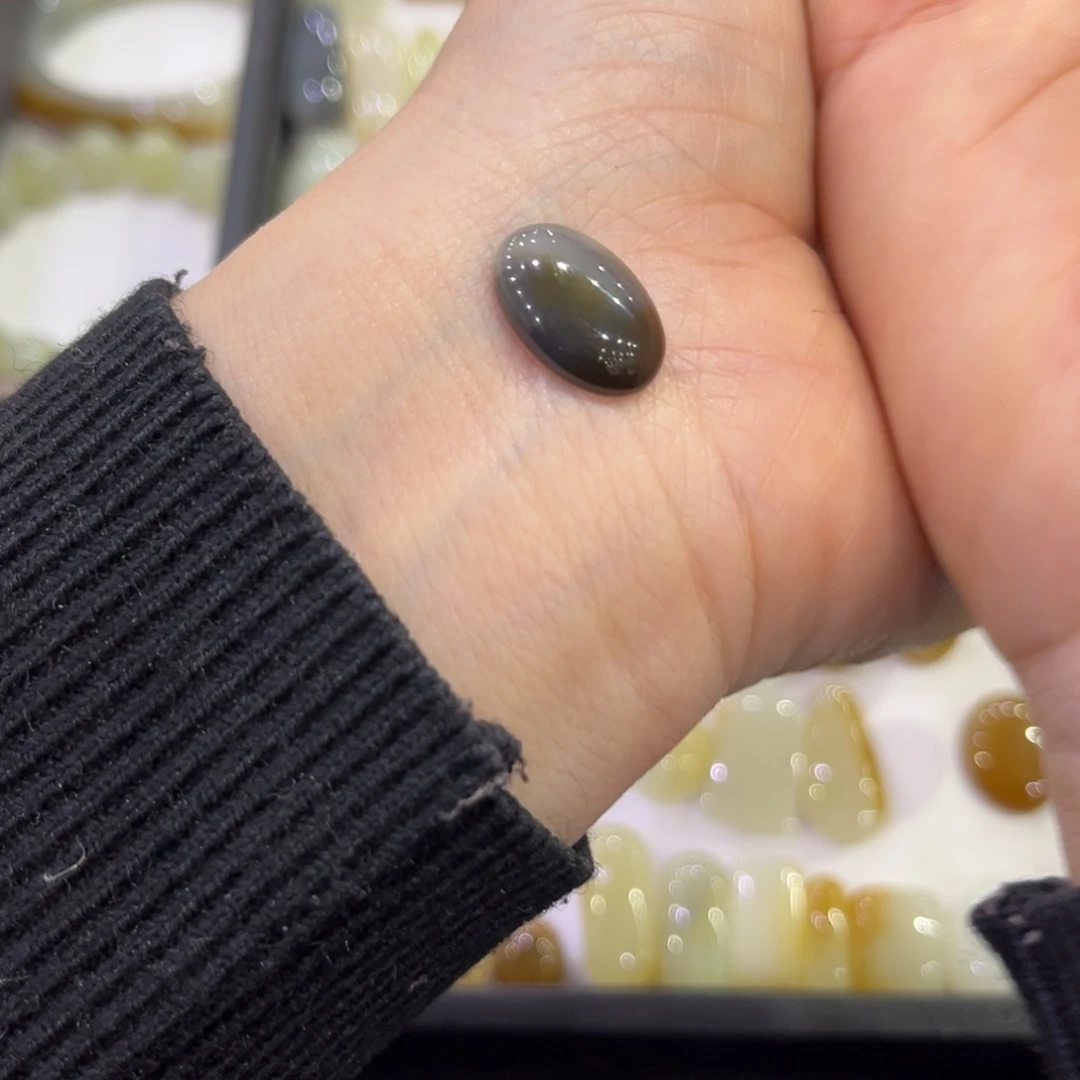 和田玉（糖玉）颈饰未镶嵌元*