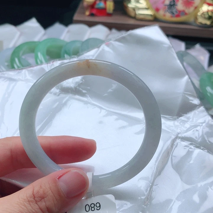 翡翠手镯未镶嵌54.5圆