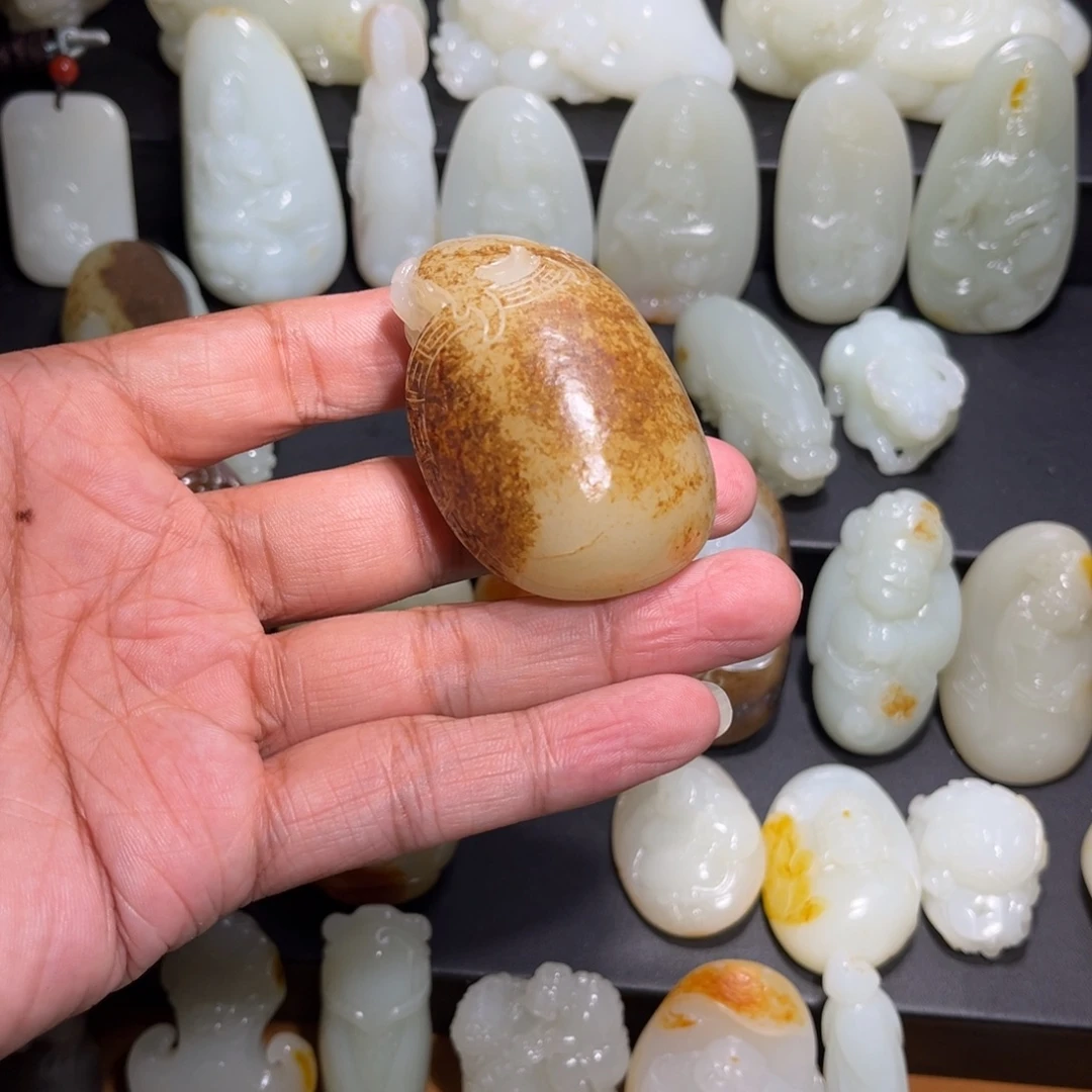 ****儿颈饰未镶嵌和田玉