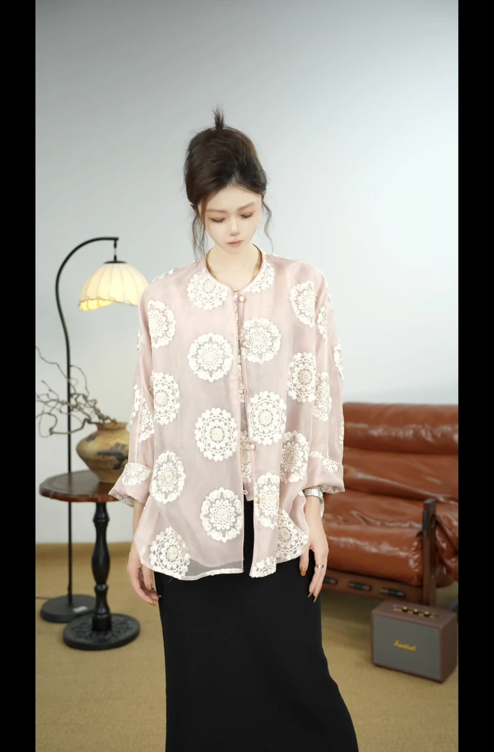 原创新中式桑蚕丝外套防晒重工刺绣女