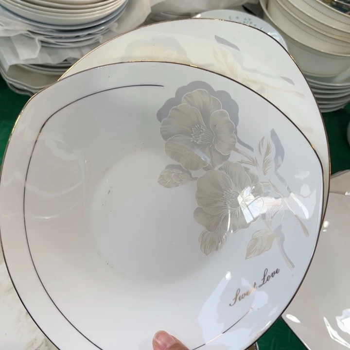 瓷片八寸三角深盘两个微瑕陶瓷餐具