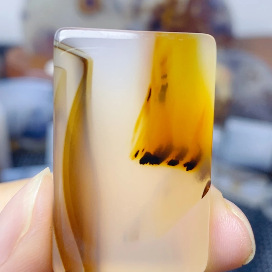 玛瑙/玉髓未镶嵌珠宝奇石