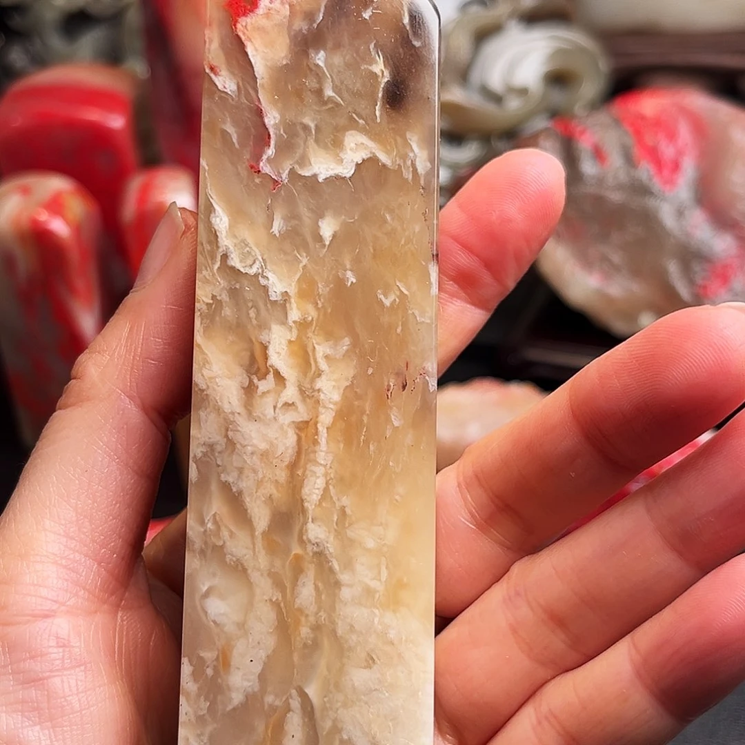 巴林石印石鸡血石方章