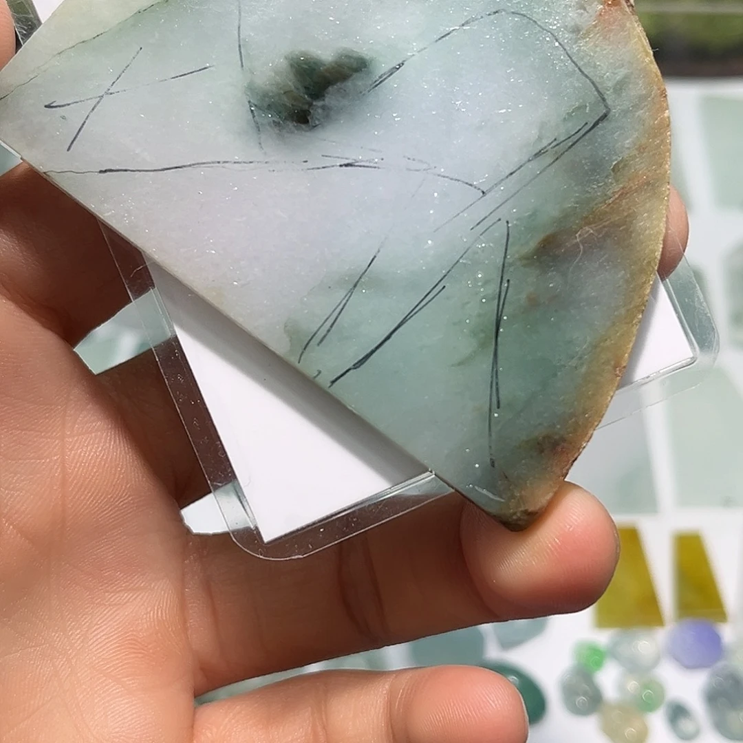 翡翠未镶嵌颈饰4577