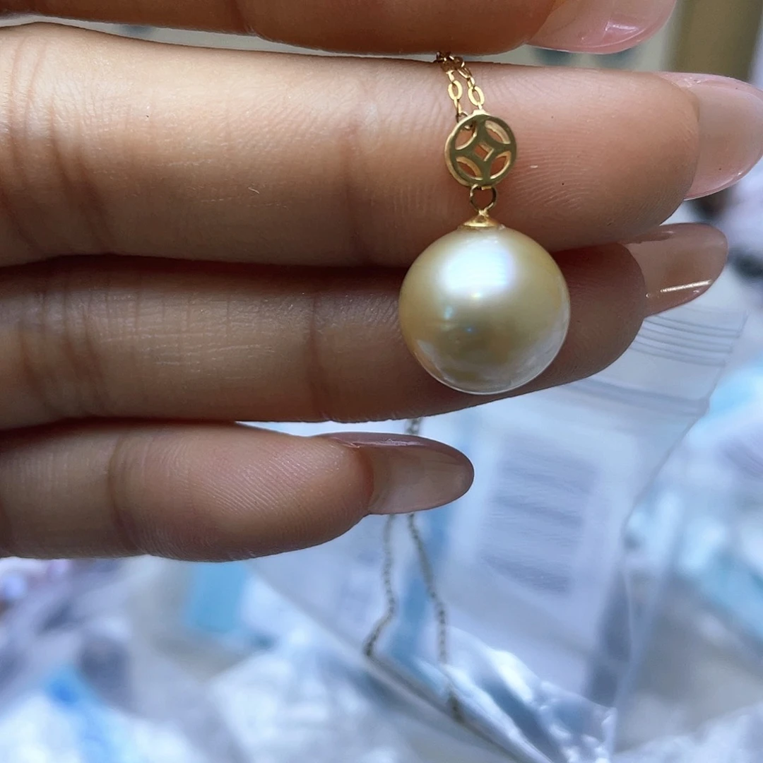 海水珍珠颈饰18K金镶嵌