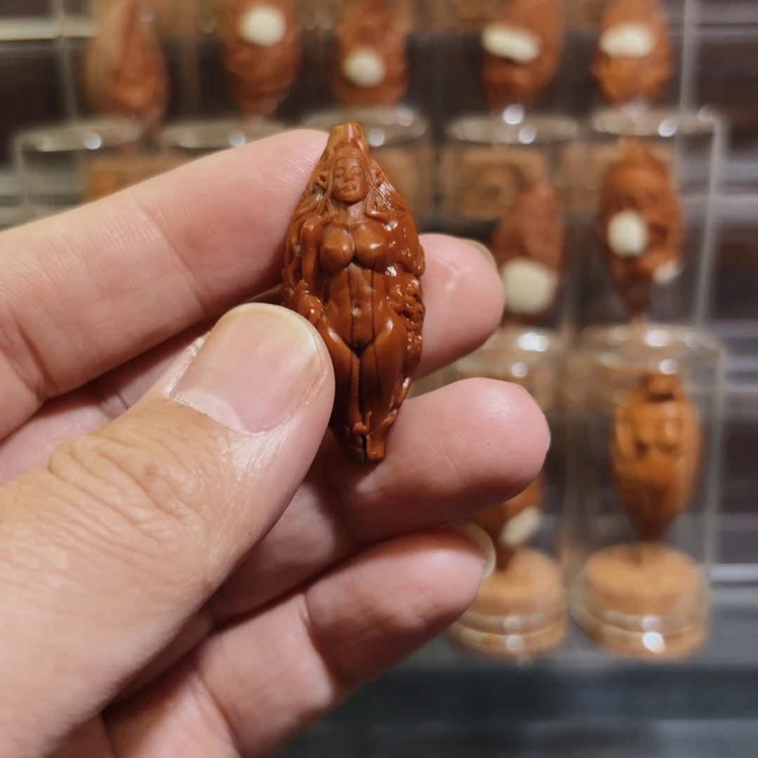 手串/手链橄榄核龙女