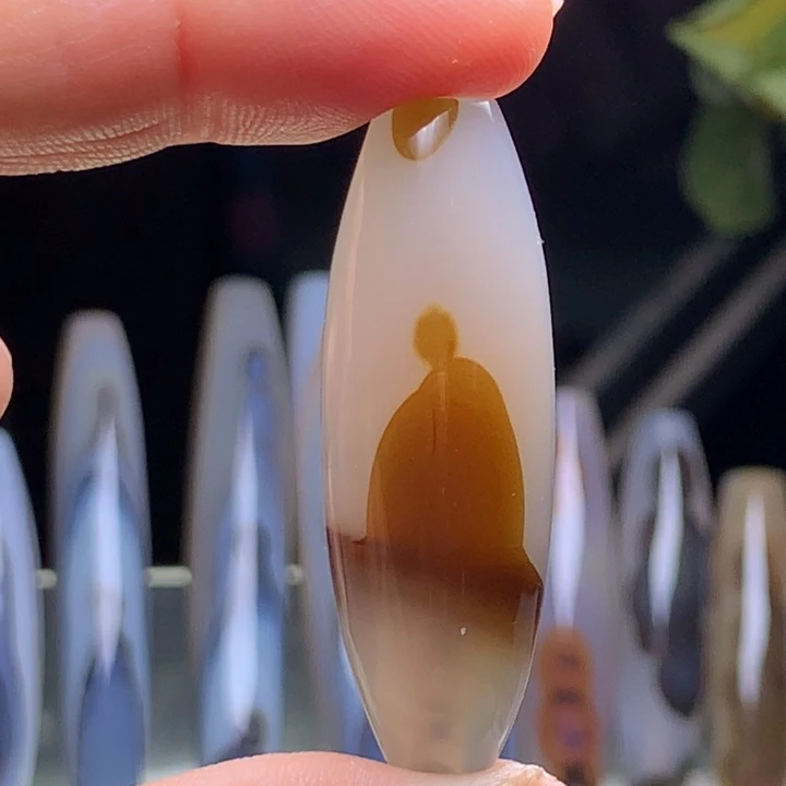 玛瑙/玉髓颈饰未镶嵌186