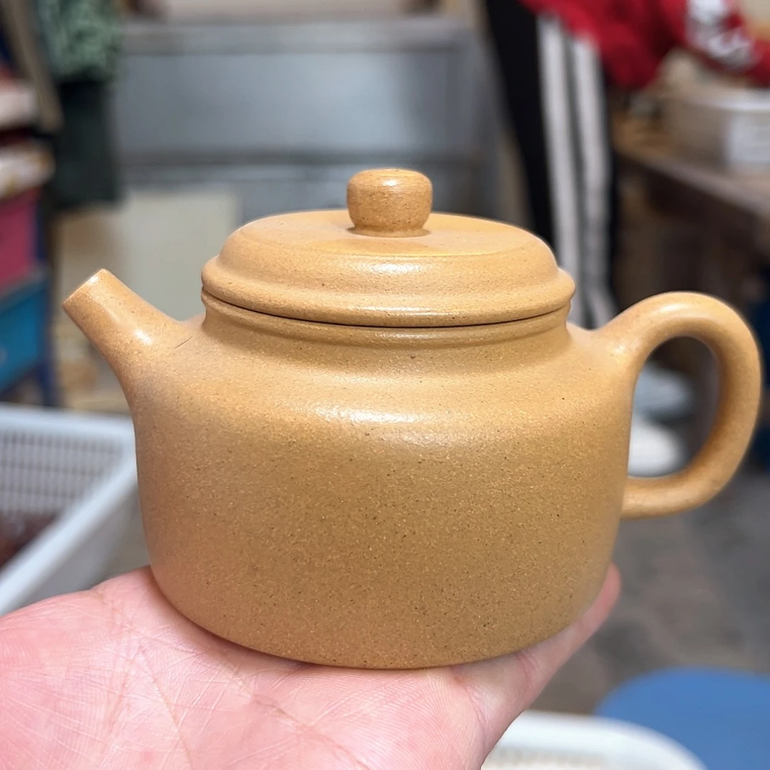 茶壶紫砂LZX。 黄金段。 德钟。200CC