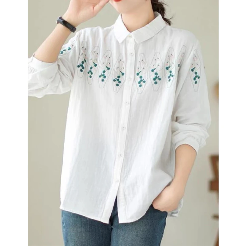 复古棉纱刺绣翻领长袖衬衫女春新款文艺大码显瘦百搭休闲上衣