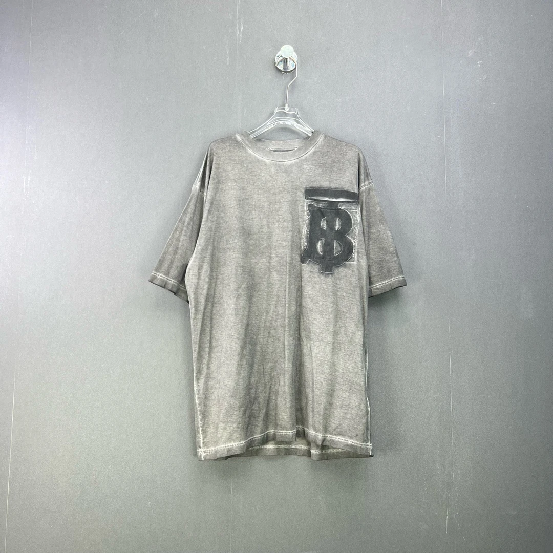 99新 BURBERRY/博柏利 S码/字母做旧短袖/9475284