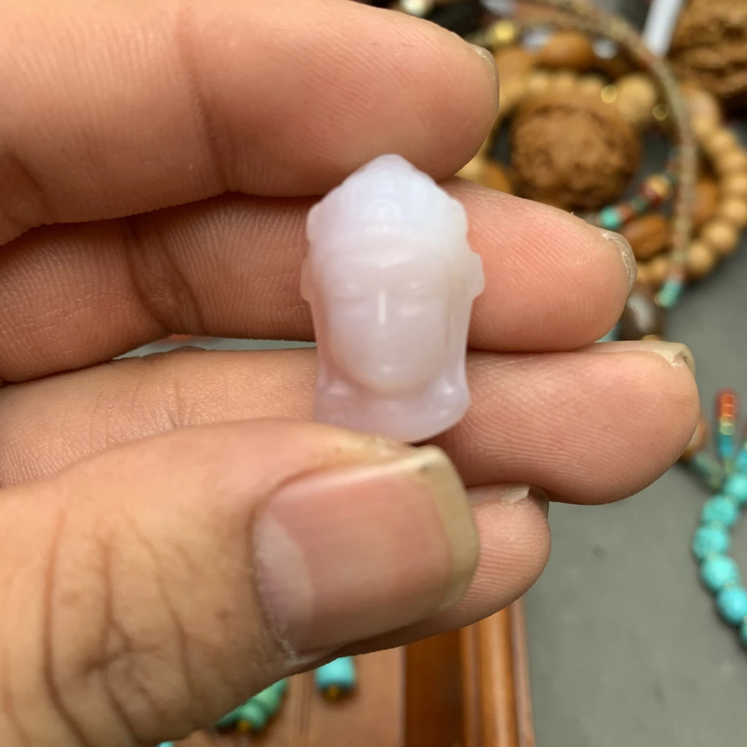 玛瑙饰品吊坠背鱼