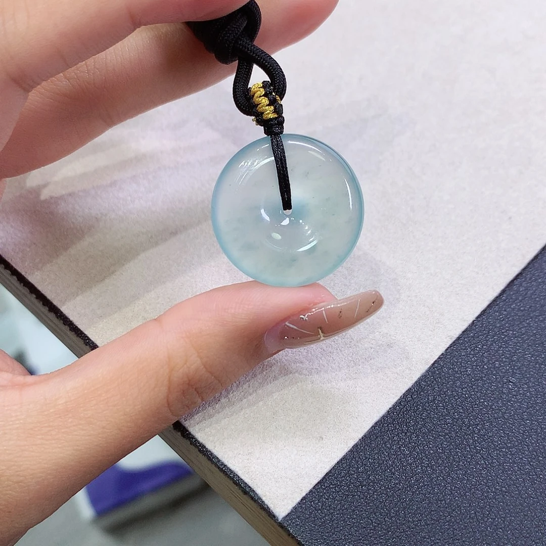 翡翠未镶嵌吊坠(不含链)23.9-5.7