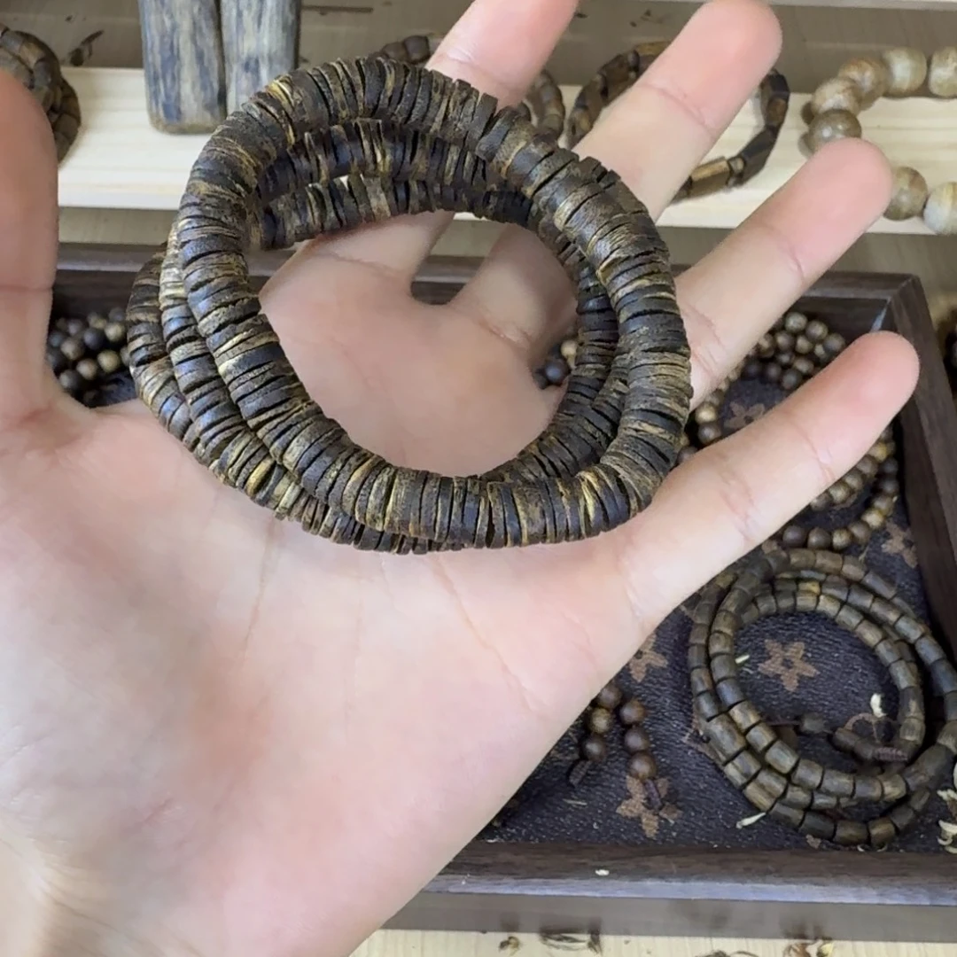 沉香沉香碎屑奇楠沉香片片多样性发一