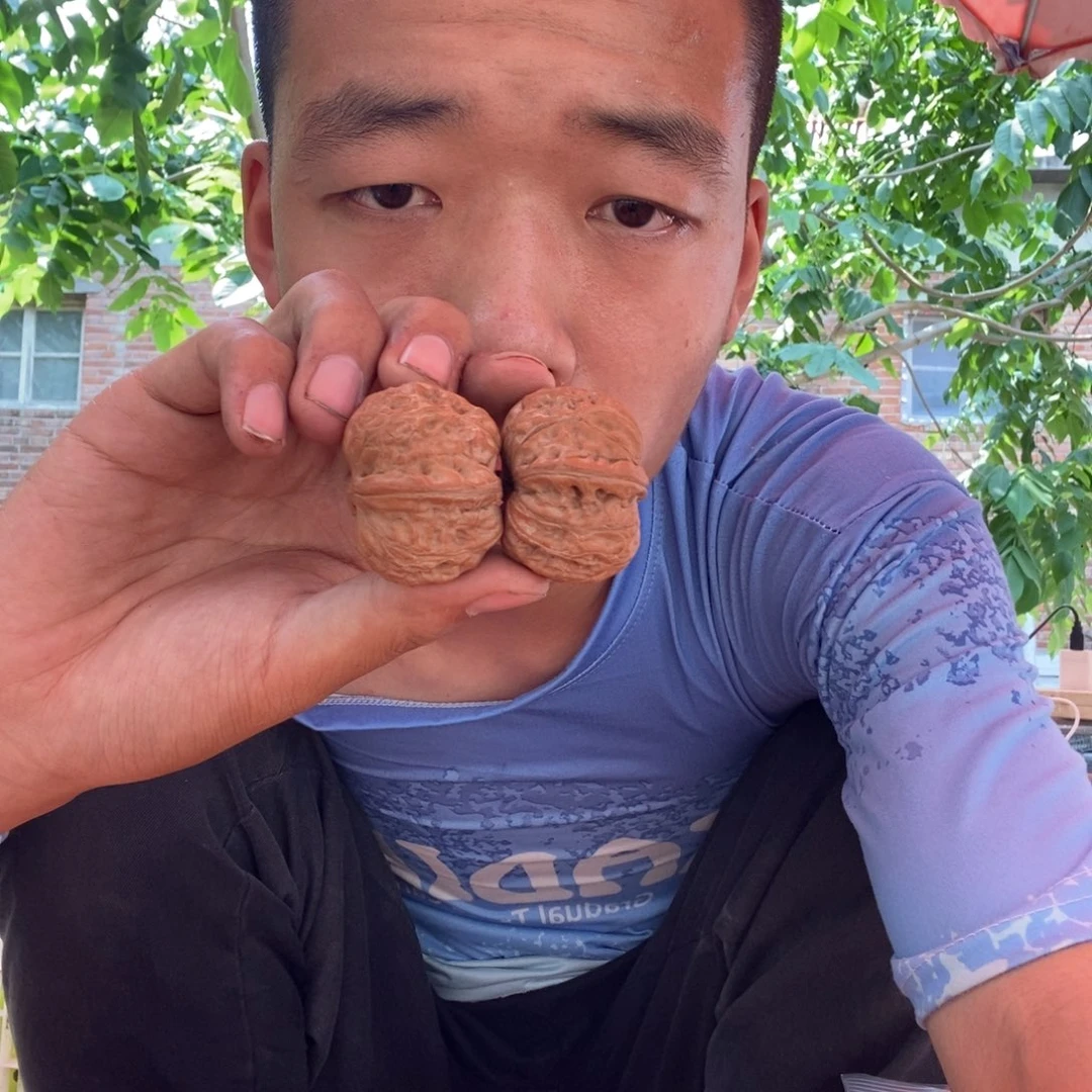 文玩核桃把件谁**呢福利