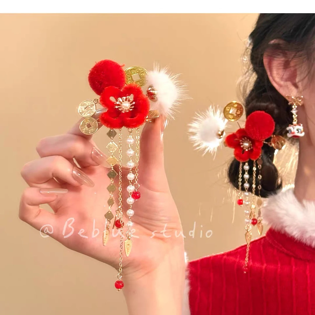 国风毛绒花朵流苏发夹女新年拜年侧边夹2026年超火头饰