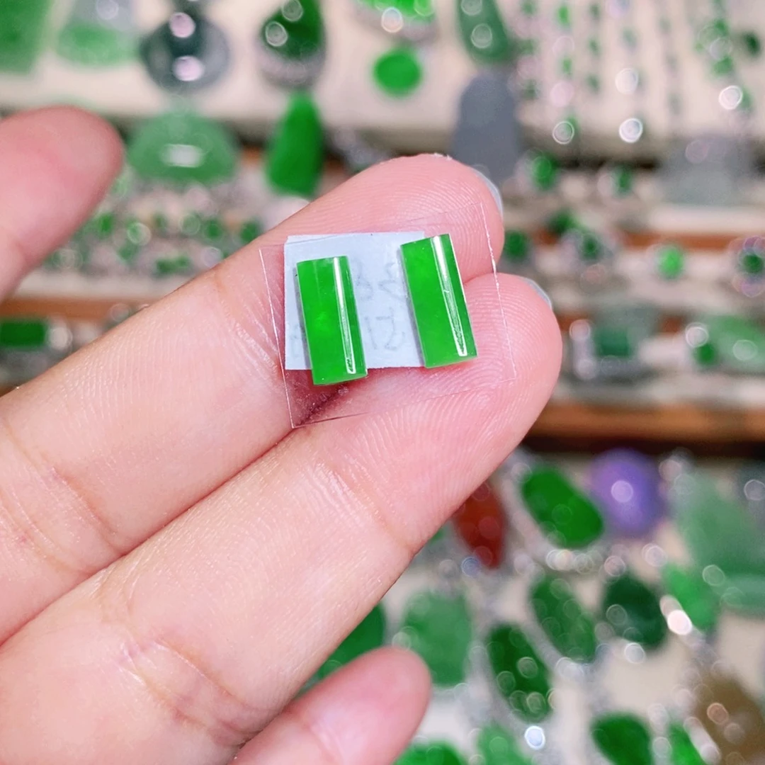 【闪购商品】未镶嵌挂件翡翠裸石