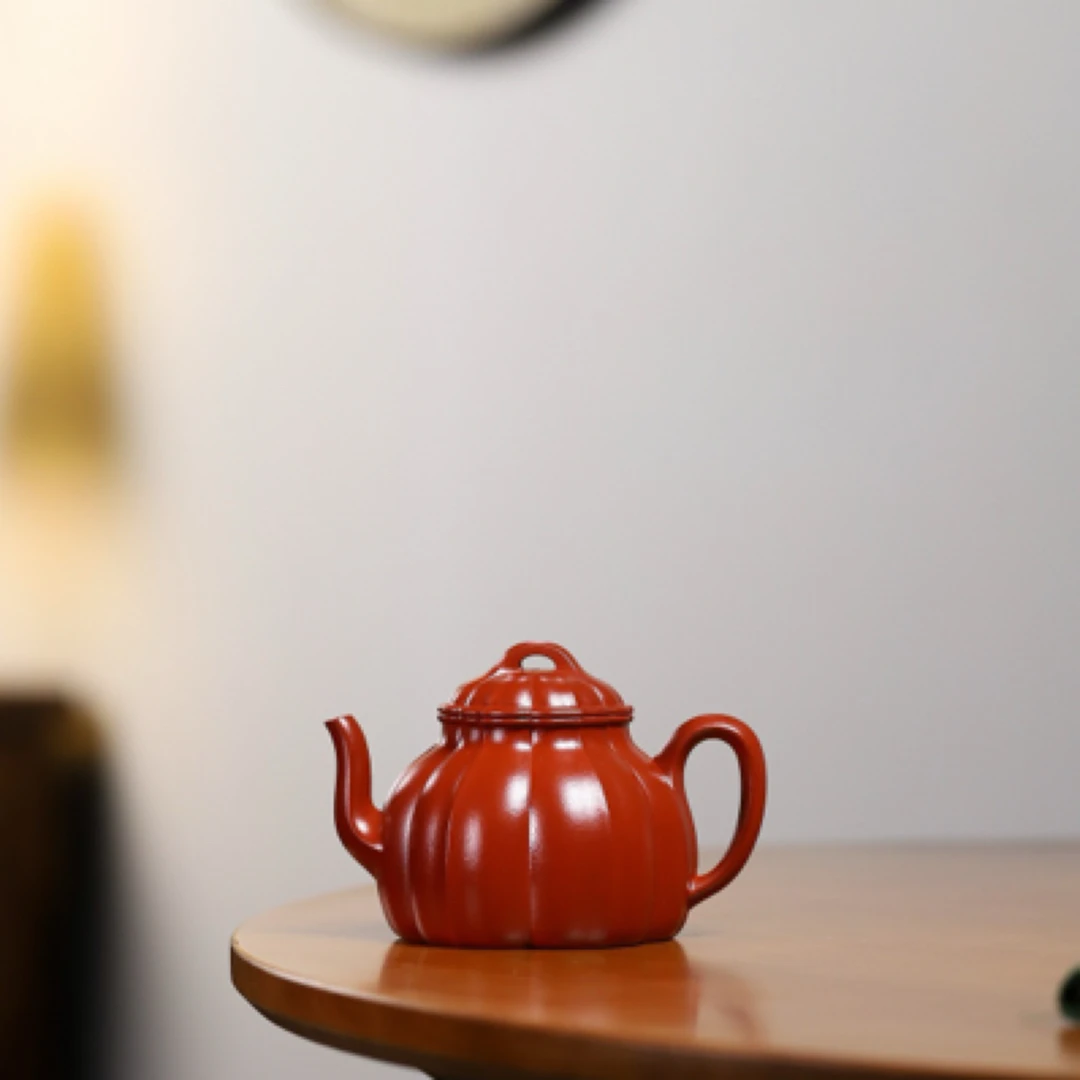 杨鹏老师家里有矿又出好料全手工菱花潘壶·250cc·七十年代大红袍