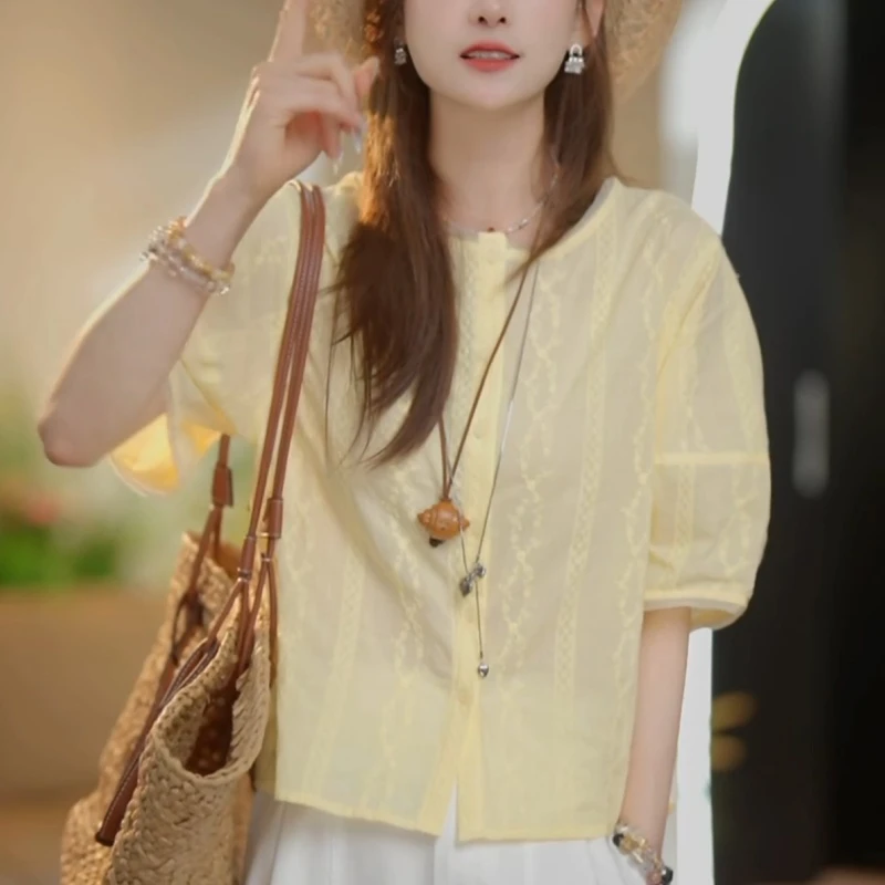 2025夏季法式时尚百搭设计感圆领短袖衬衫上衣LK2503619
