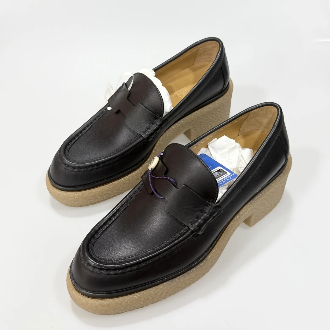 未使用 Hermes/爱马仕 37码Hermes 爱马仕乐福鞋全新