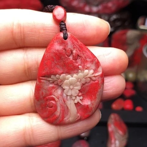 昌化鸡血石昌化鸡血石玉石挂件