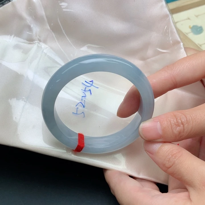 未镶嵌手镯翡翠翡翠