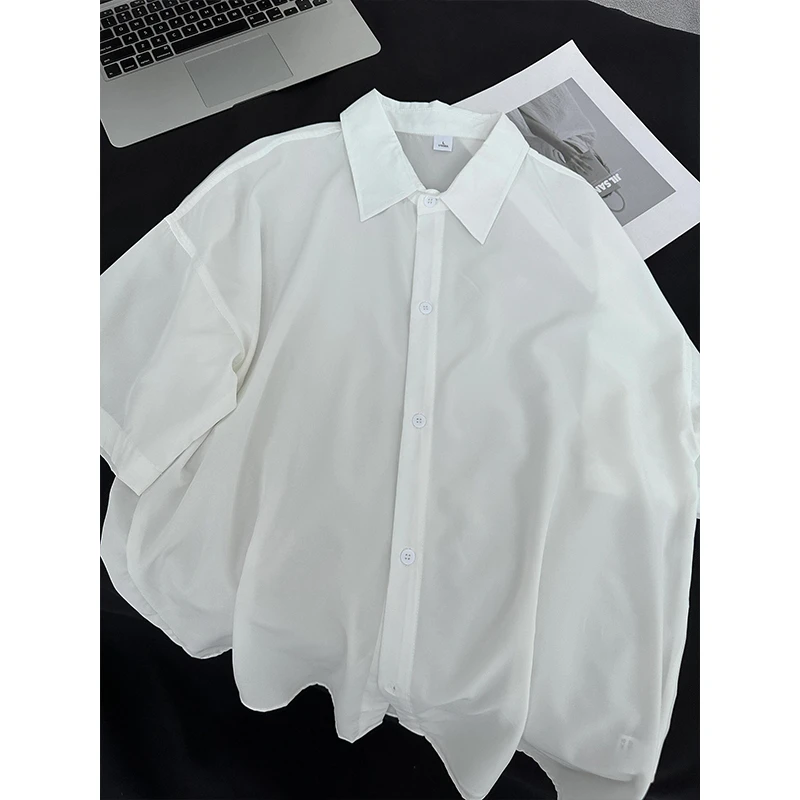 白色冰丝短袖衬衫男夏季薄款痞帅高级感休闲衬衣防晒dk制服五分袖