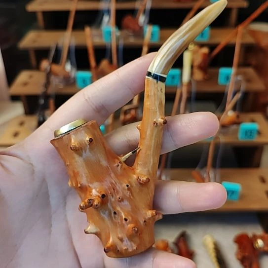 贵州檬子木烟斗一物一拍