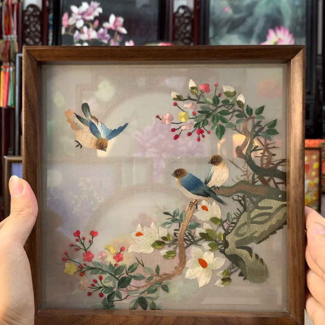 木精品苏绣实木摆件