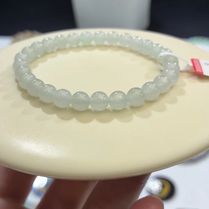 翡翠未镶嵌手链卡6.4