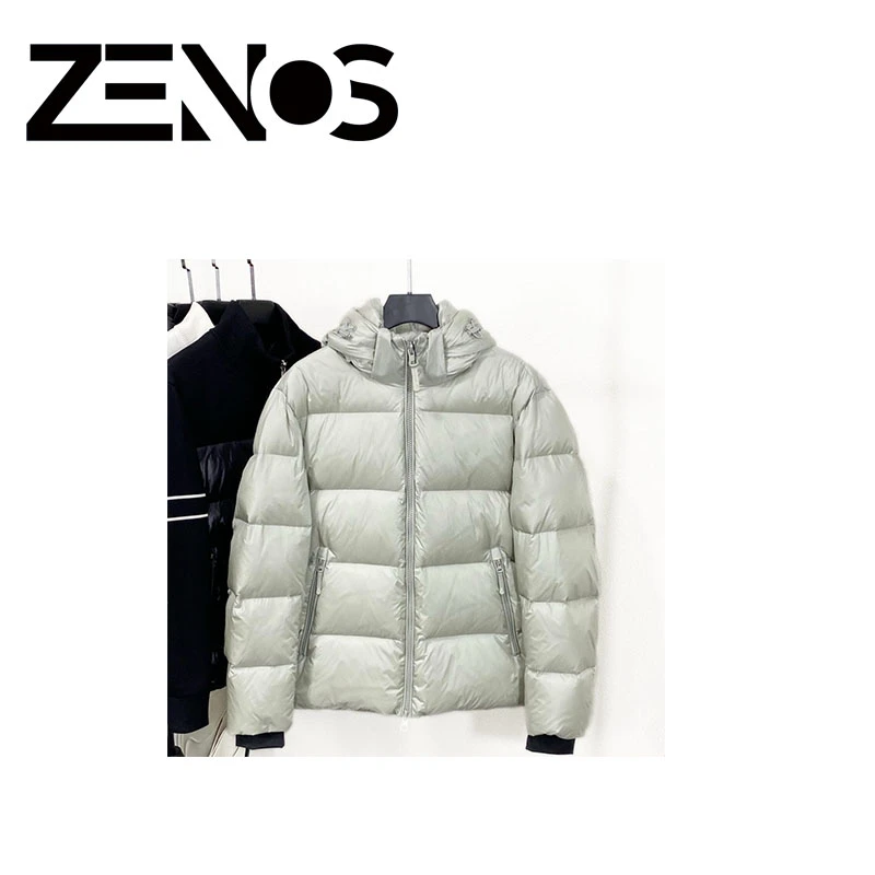 BB 浅绿色孤品短款时尚羽绒服百搭休闲连帽款