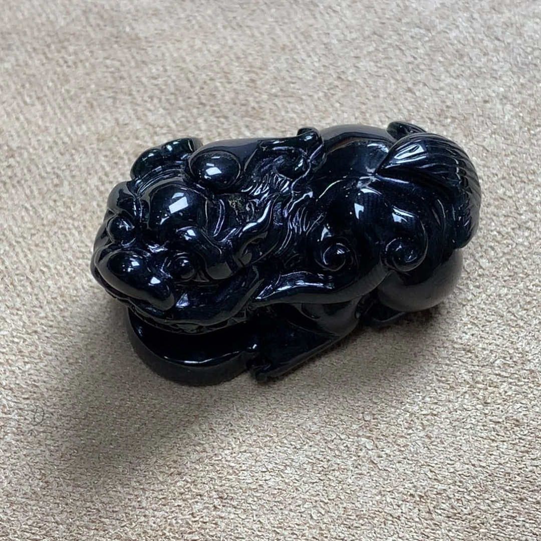 翡翠未镶嵌颈饰德**～墨翠貔貅