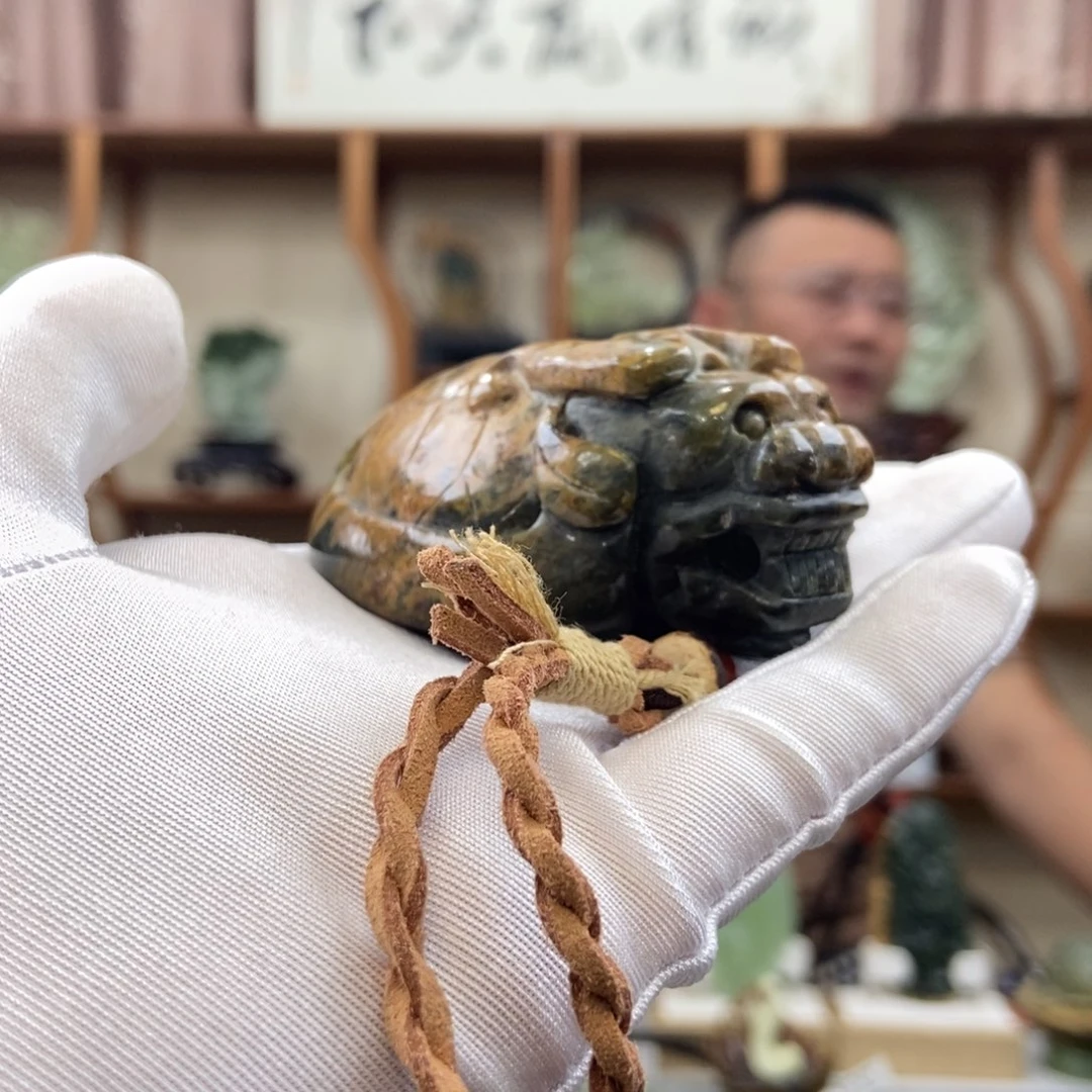 未镶嵌和田玉把件