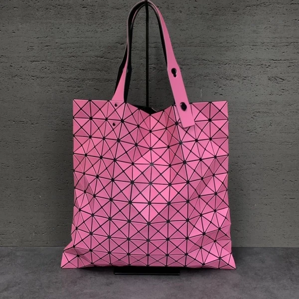 三宅一生/包包/95新/市场价9800/250914zb0013