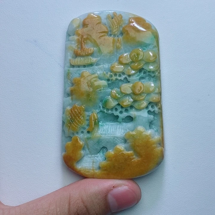 颈饰未镶嵌翡翠山水