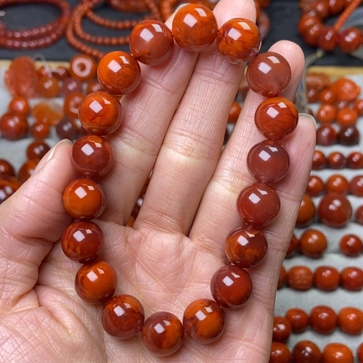 南红玛瑙配饰未镶嵌向**来