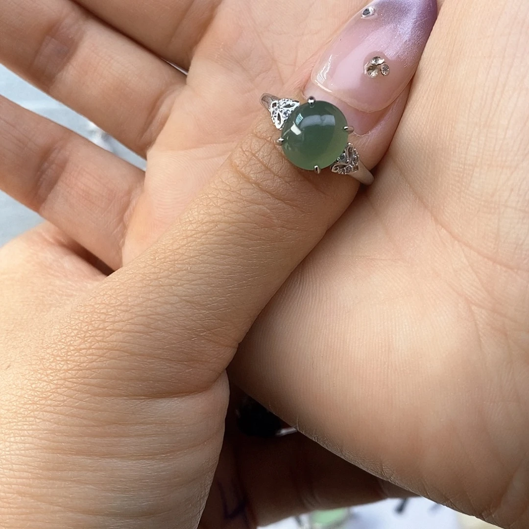 晴***菱翡翠未镶嵌戒指缅甸