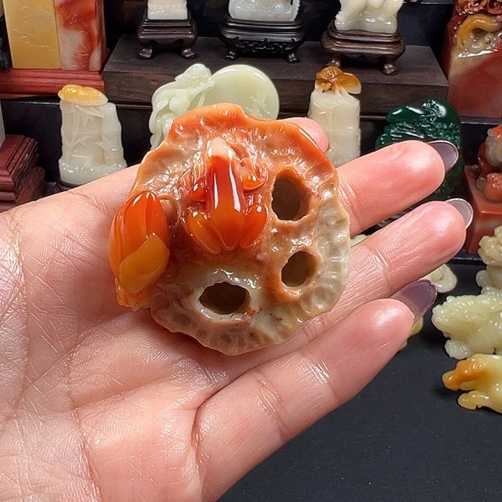 寿山石老性芙蓉石