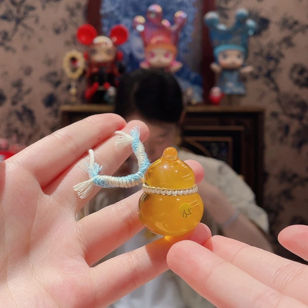 琥珀颈饰未镶嵌颈饰